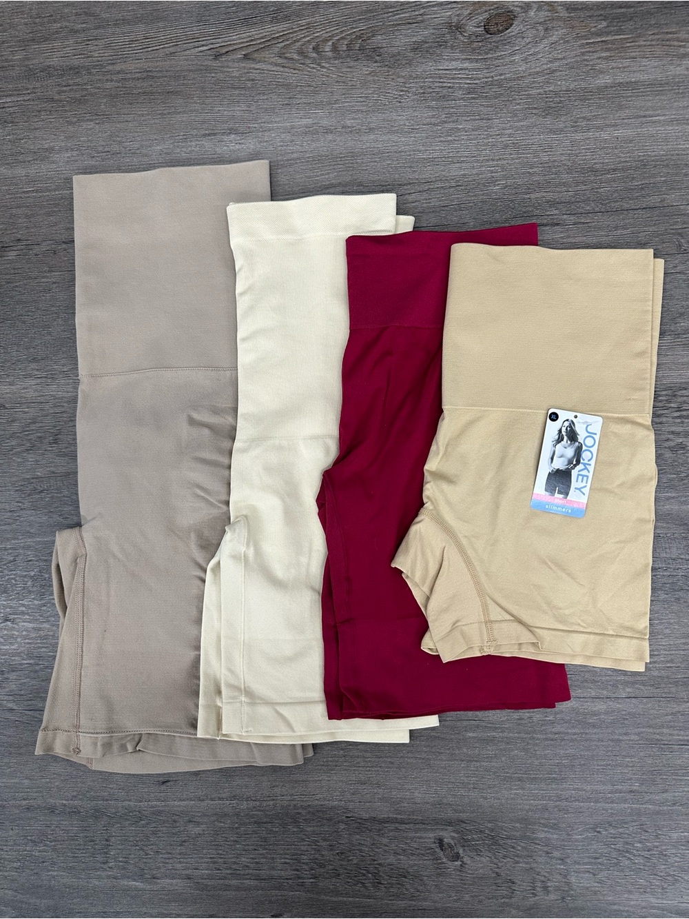 Women’s shapewear shorts lot of (4) size XL new and preowned
